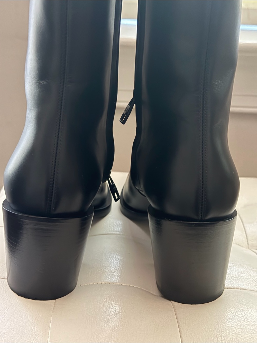Alexander McQueen Black Leather Ankle Boot with Metallic Silver Toe - Picture 7 of 11